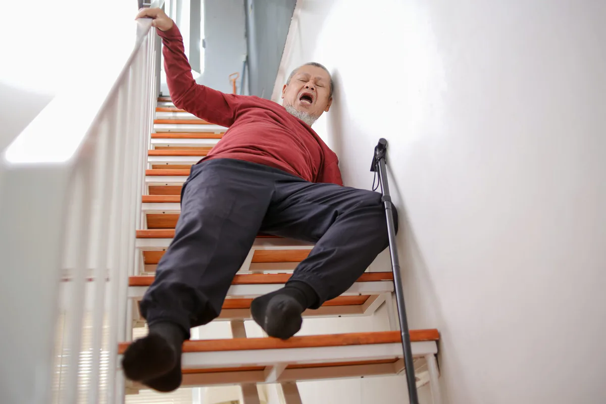 Incident reports for slip and fall evidence