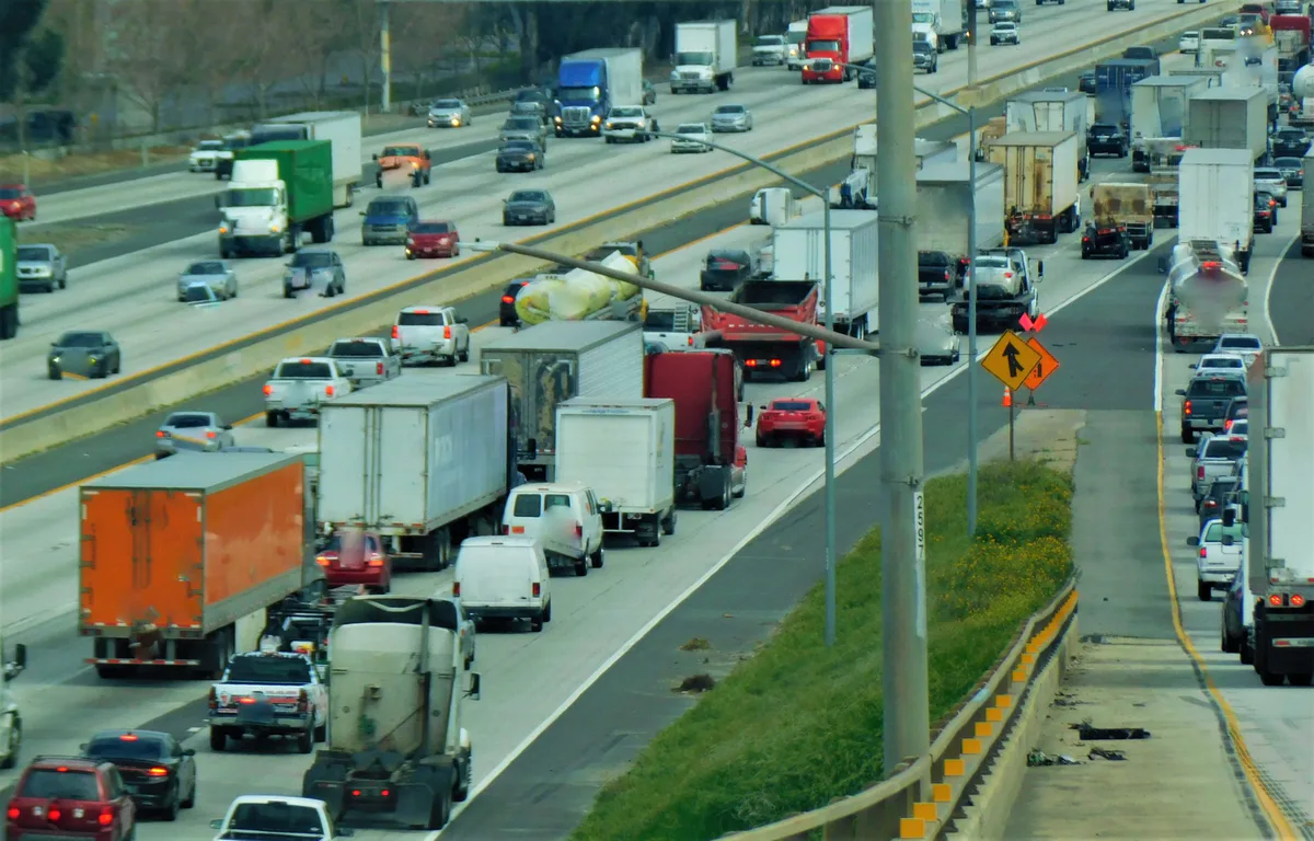 When a truck is in the chain