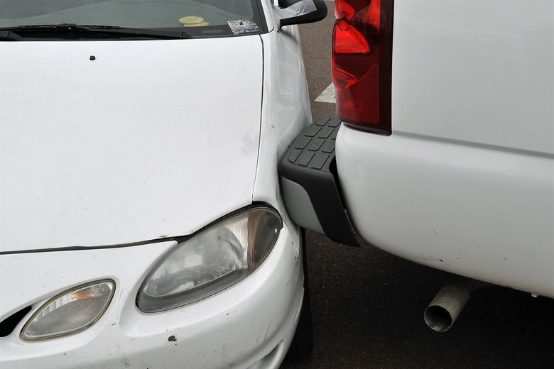 What should I do if my car was hit while parked? - Wolf & Pravato