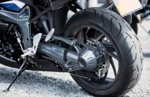 ways to prevent blind spot motorcycle accidents