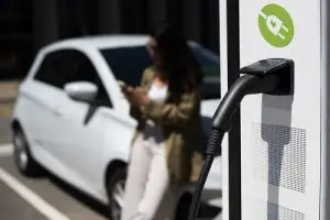 EV vs Gas Car Safety