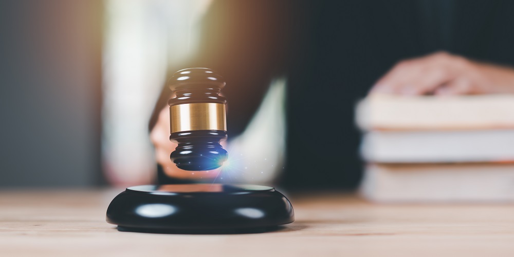 Exploring the Different Avenues Car Accident Lawyers Pursue for Compensation