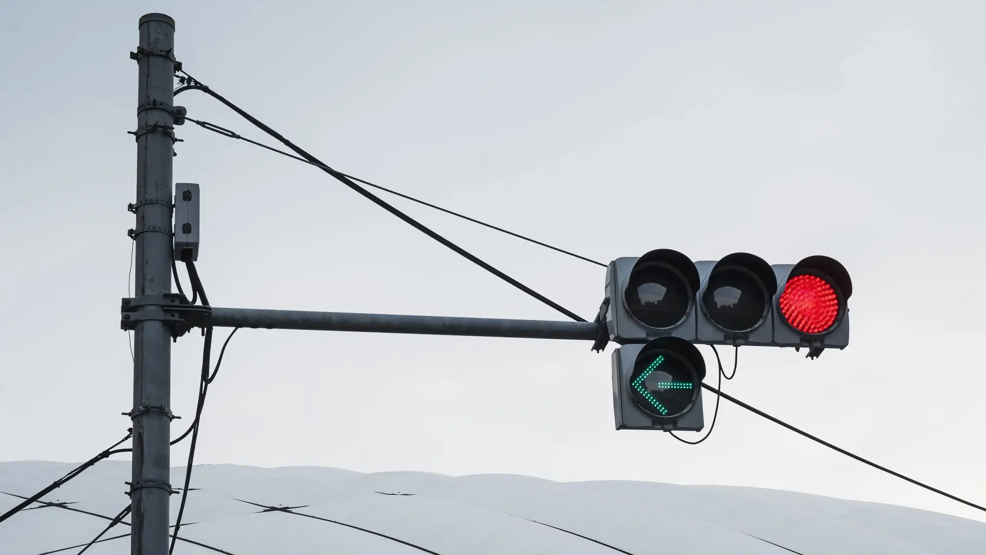 Broken Traffic Light